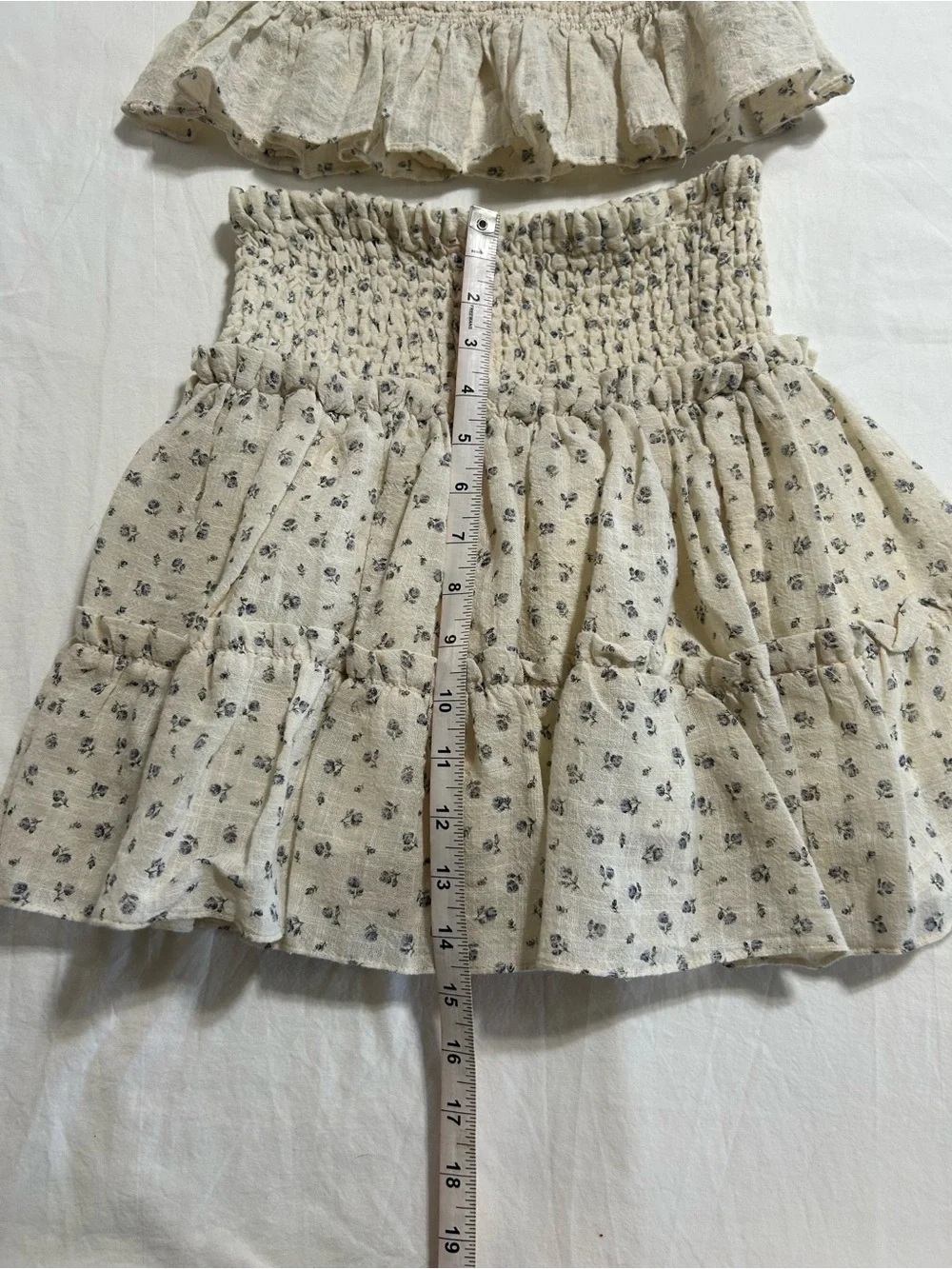 OLIVACEOUS Floral Smocked Two Piece Set Cottagecore Coquette Size Small